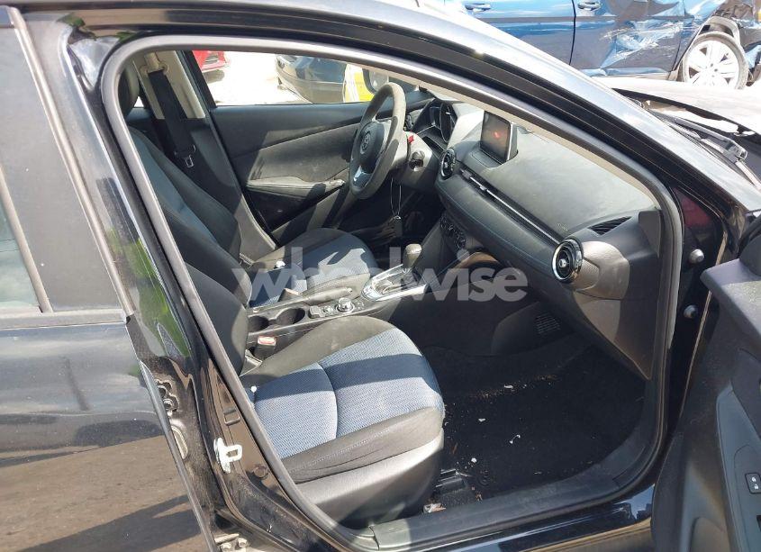 Photo 5 of 2018 Toyota Yaris IA (VIN 3MYDLBYV0JY313028)