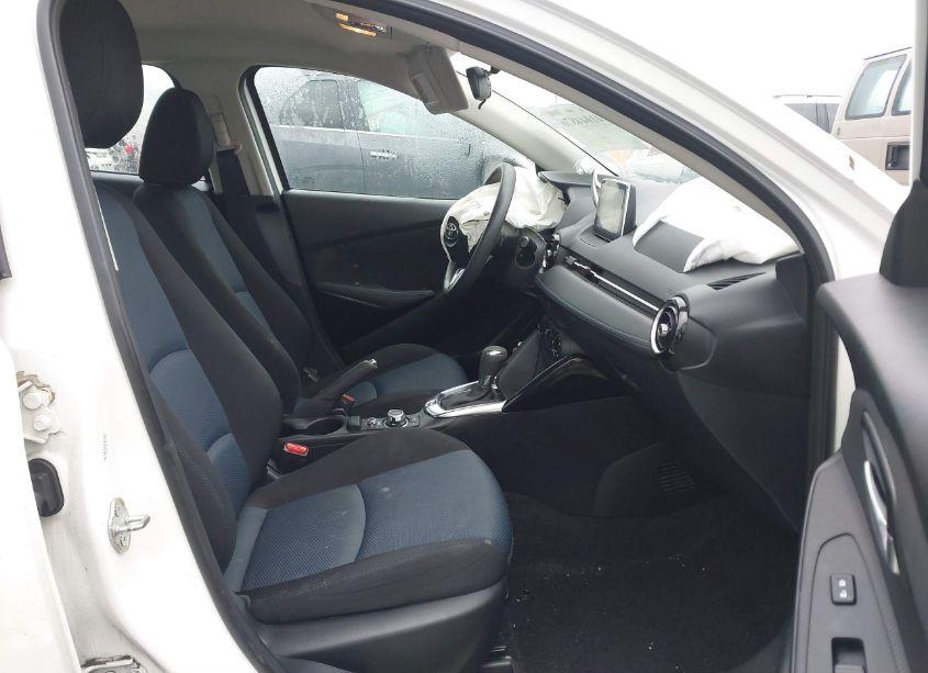 Photo 5 of 2018 Toyota Yaris IA (VIN 3MYDLBYV0JY325289)