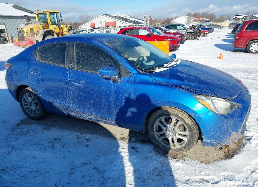 Photo 13 of 2017 Toyota Yaris IA (VIN 3MYDLBYV1HY179589)