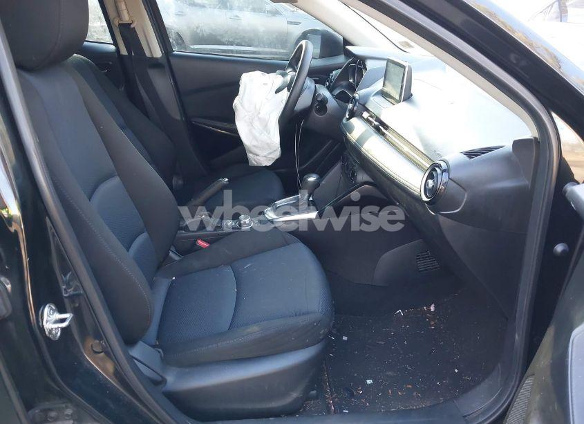 Photo 5 of 2017 Toyota Yaris IA (VIN 3MYDLBYV1HY185568)