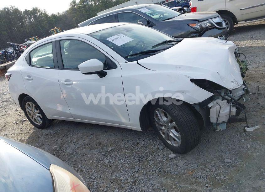 Photo 13 of 2017 Toyota Yaris IA (VIN 3MYDLBYV1HY192780)