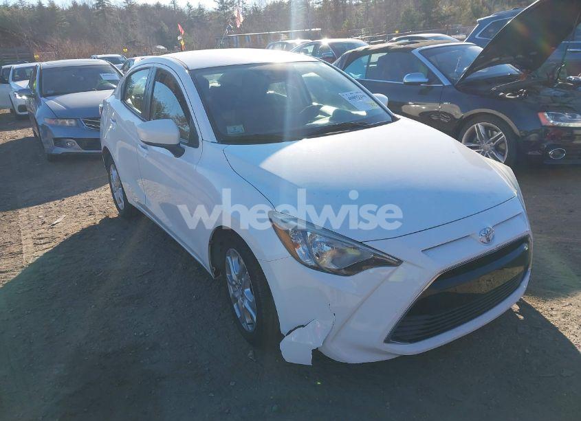 2018 Toyota Yaris IA (VIN 3MYDLBYV1JY330016) main photo