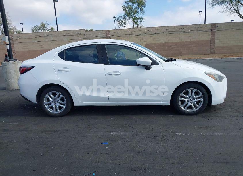 Photo 13 of 2017 Toyota Yaris IA (VIN 3MYDLBYV2HY164969)