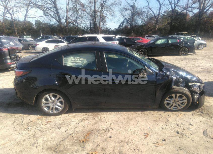 Photo 13 of 2017 Toyota Yaris IA (VIN 3MYDLBYV2HY189676)