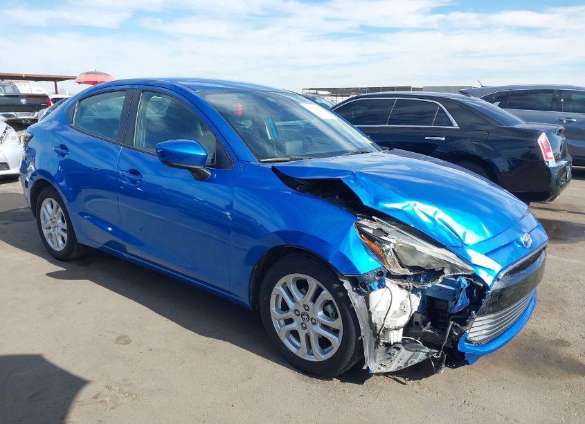 2018 Toyota Yaris IA (VIN 3MYDLBYV2JY309207) main photo