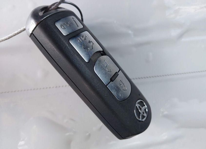 Photo 11 of 2018 Toyota Yaris IA (VIN 3MYDLBYV2JY309207)