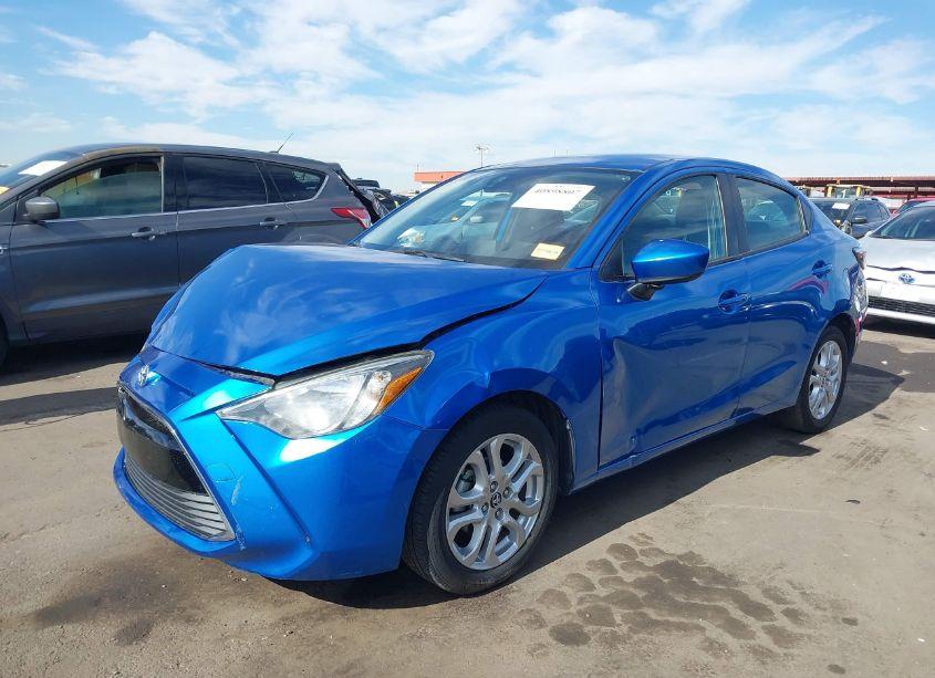 Photo 2 of 2018 Toyota Yaris IA (VIN 3MYDLBYV2JY309207)