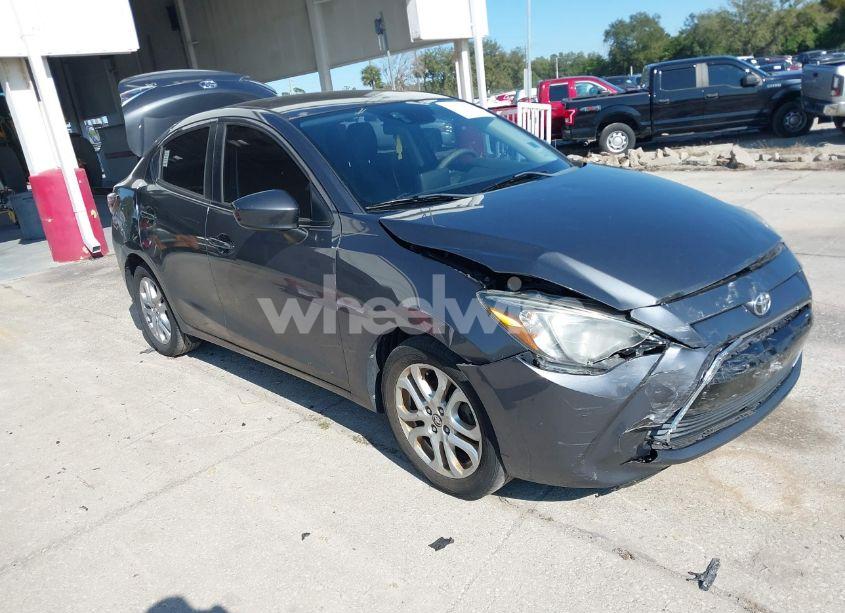 2018 Toyota Yaris IA (VIN 3MYDLBYV2JY310065) main photo