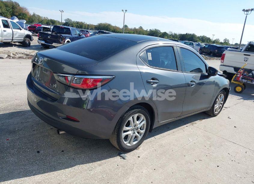 Photo 4 of 2018 Toyota Yaris IA (VIN 3MYDLBYV2JY310065)