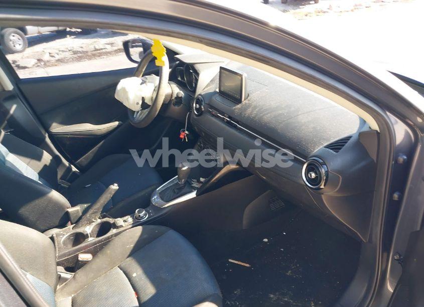 Photo 5 of 2018 Toyota Yaris IA (VIN 3MYDLBYV2JY310065)