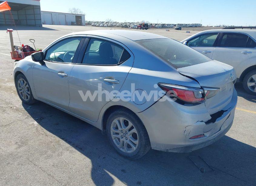 Photo 3 of 2018 Toyota Yaris IA (VIN 3MYDLBYV2JY317923)