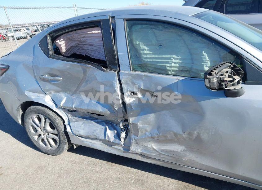 Photo 6 of 2018 Toyota Yaris IA (VIN 3MYDLBYV2JY317923)