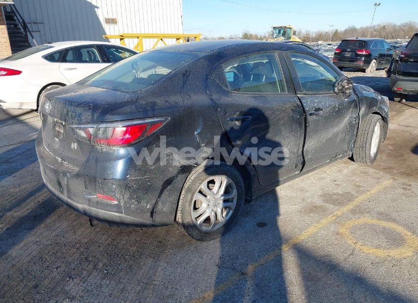 Photo 4 of 2018 Toyota Yaris IA (VIN 3MYDLBYV2JY326864)