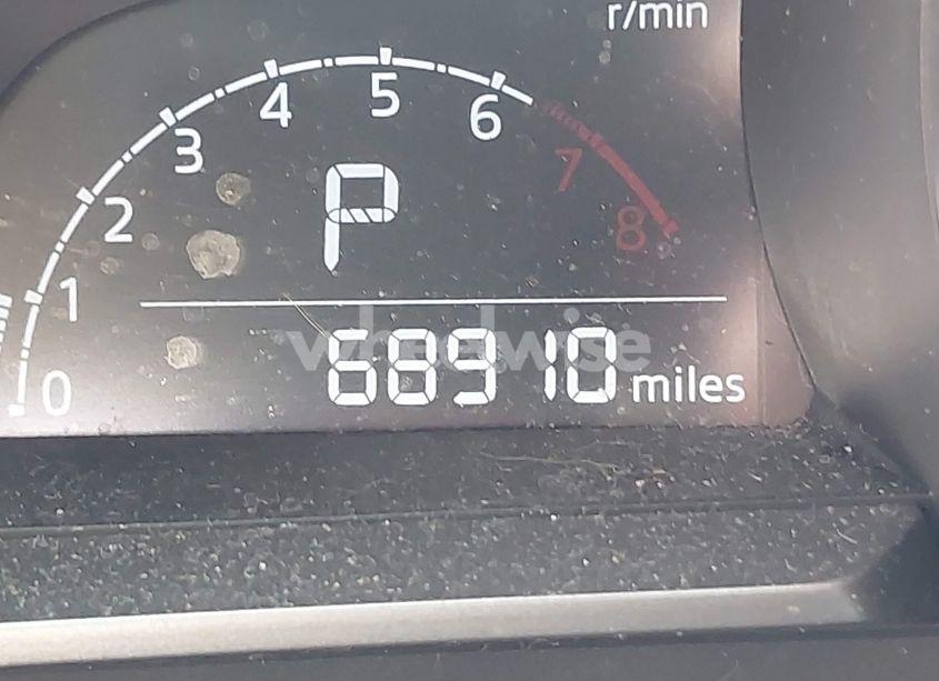 Photo 7 of 2019 Toyota Yaris LE (VIN 3MYDLBYV2KY503513)