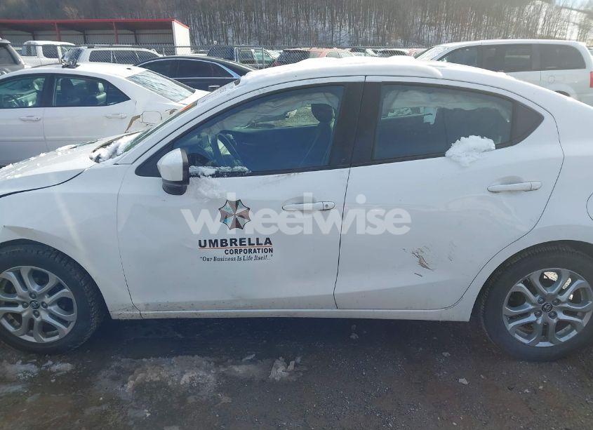 Photo 14 of 2017 Toyota Yaris IA (VIN 3MYDLBYV3HY180095)