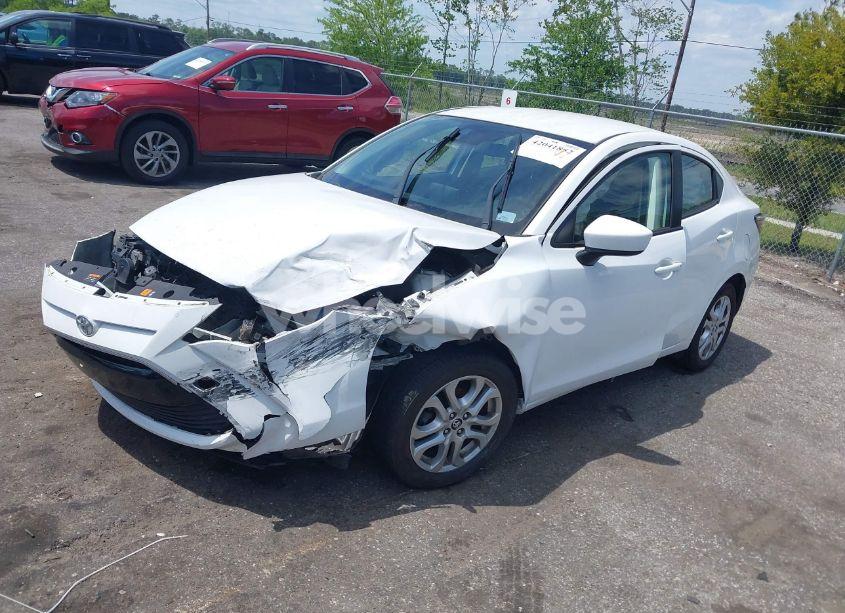 Photo 2 of 2018 Toyota Yaris IA (VIN 3MYDLBYV3JY325173)