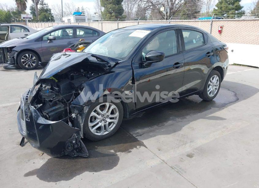 Photo 2 of 2018 Toyota Yaris IA (VIN 3MYDLBYV3JY326808)