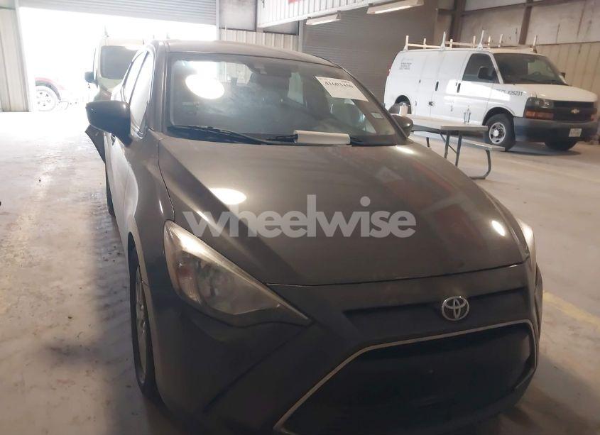 Photo 12 of 2018 Toyota Yaris IA (VIN 3MYDLBYV3JY326811)