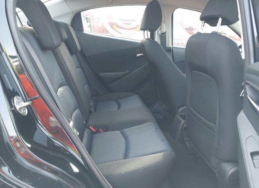 Photo 8 of 2018 Toyota Yaris IA (VIN 3MYDLBYV3JY327554)