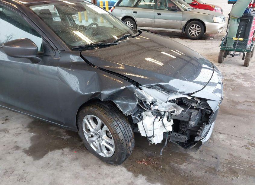 Photo 6 of 2017 Toyota Yaris IA (VIN 3MYDLBYV4HY152094)