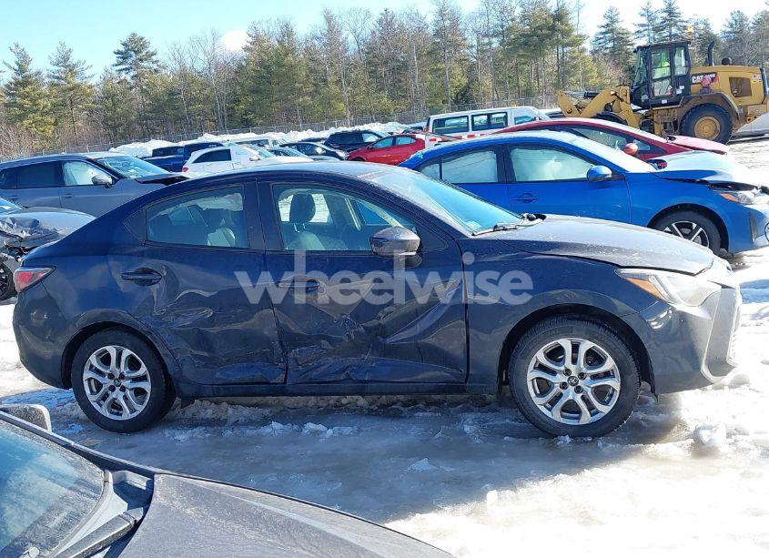 Photo 13 of 2017 Toyota Yaris IA (VIN 3MYDLBYV4HY152628)