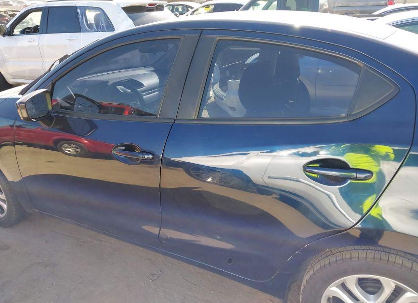 Photo 13 of 2017 Toyota Yaris IA (VIN 3MYDLBYV4HY177027)