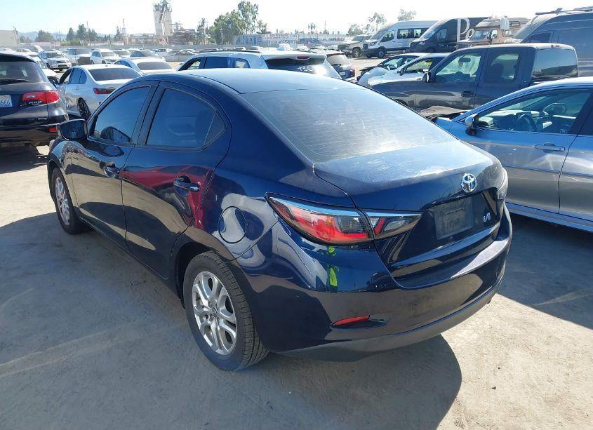 Photo 3 of 2017 Toyota Yaris IA (VIN 3MYDLBYV4HY177027)