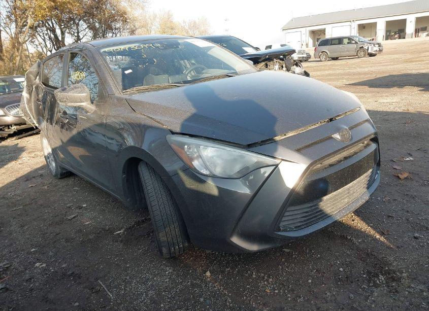 2017 Toyota Yaris IA (VIN 3MYDLBYV4HY191431) main photo