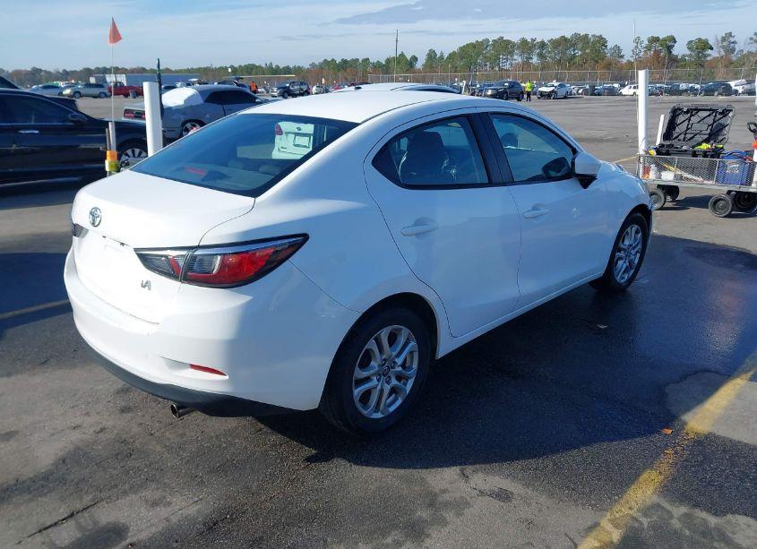 Photo 4 of 2018 Toyota Yaris IA (VIN 3MYDLBYV4JY320497)