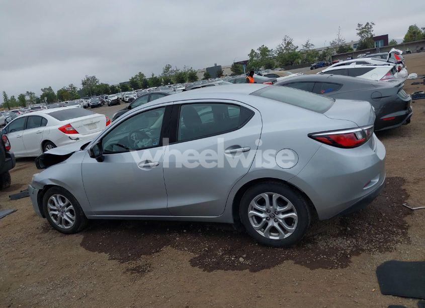 Photo 14 of 2018 Toyota Yaris IA (VIN 3MYDLBYV5JY302350)