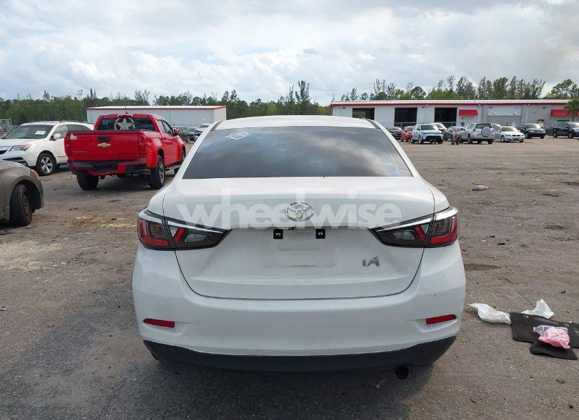 Photo 16 of 2018 Toyota Yaris IA (VIN 3MYDLBYV5JY305510)