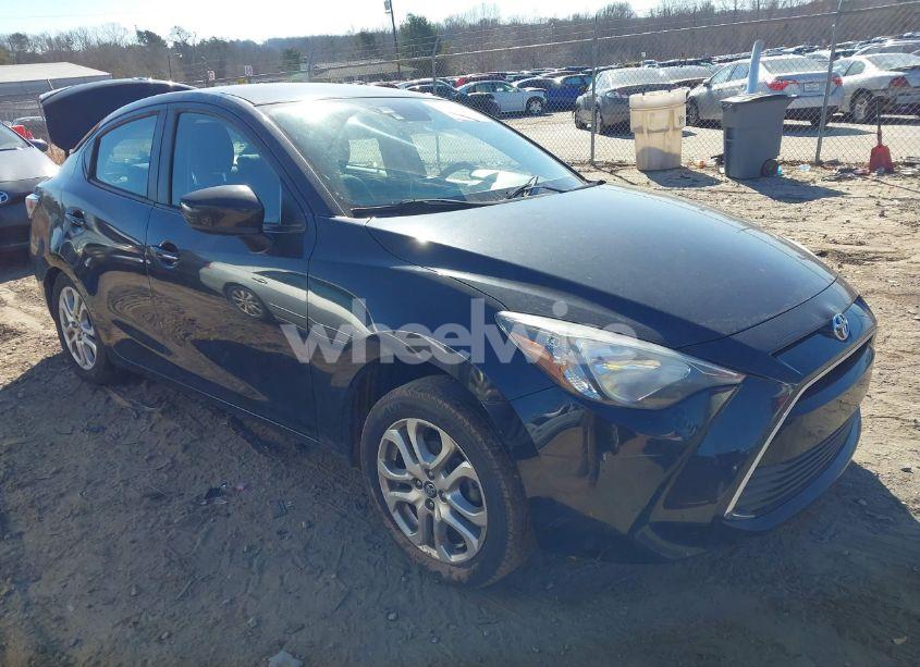 2017 Toyota Yaris IA (VIN 3MYDLBYV6HY153358) main photo