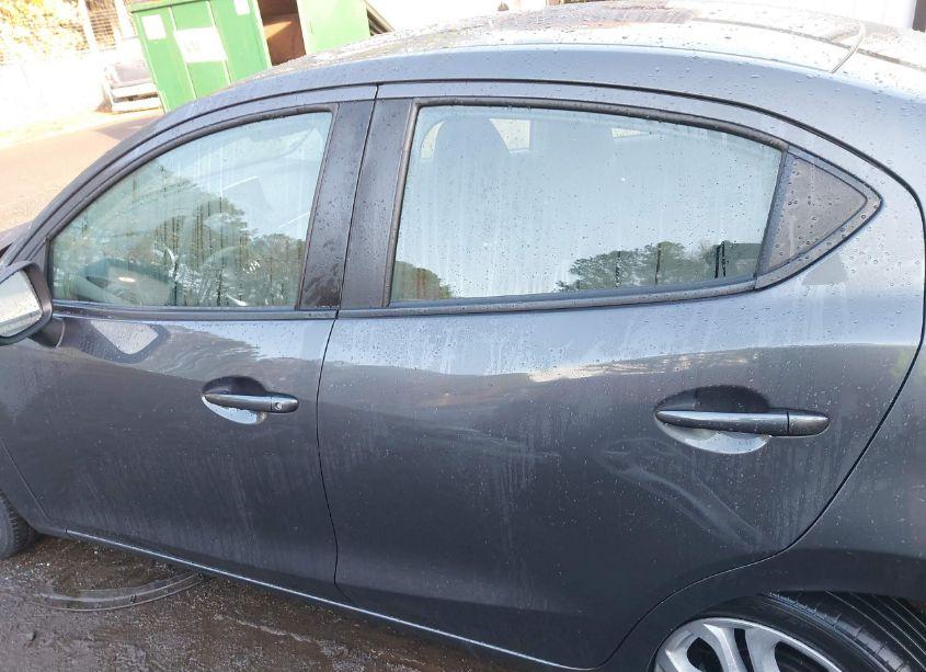 Photo 15 of 2017 Toyota Yaris IA (VIN 3MYDLBYV6HY168488)