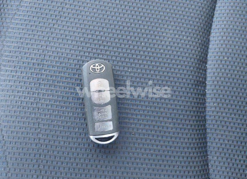 Photo 11 of 2017 Toyota Yaris IA (VIN 3MYDLBYV6HY176459)