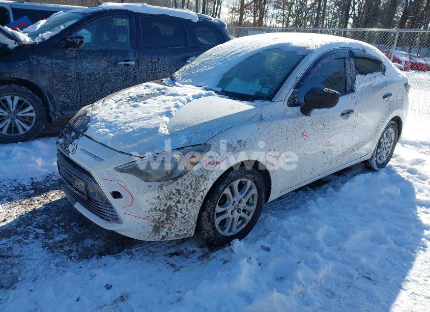 Photo 2 of 2017 Toyota Yaris IA (VIN 3MYDLBYV7HY153336)