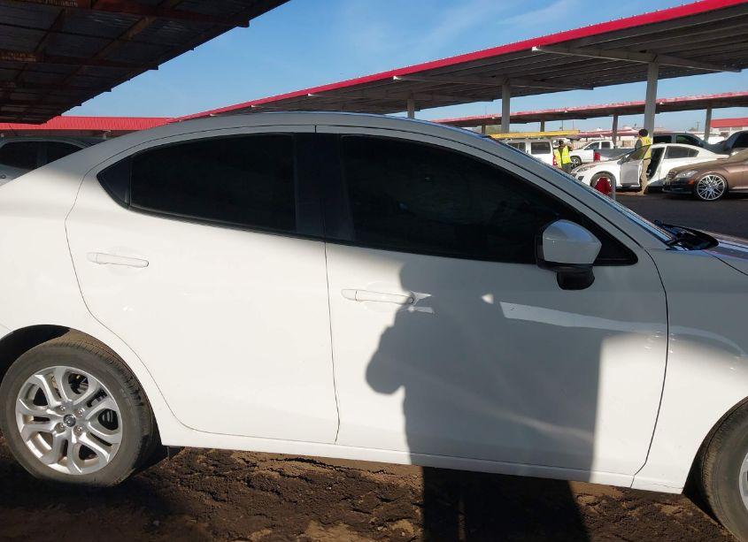 Photo 12 of 2017 Toyota Yaris IA (VIN 3MYDLBYV7HY165003)