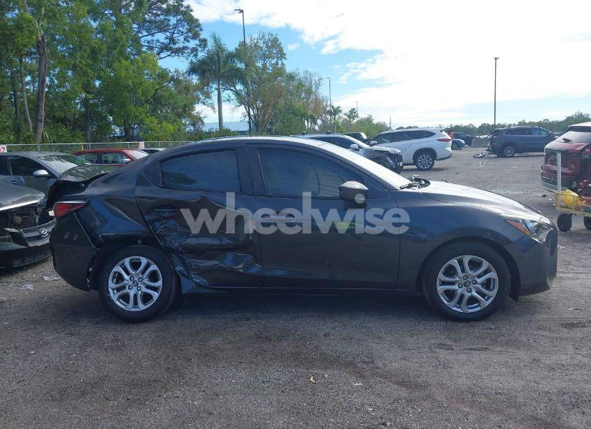 Photo 13 of 2017 Toyota Yaris IA (VIN 3MYDLBYV7HY191794)