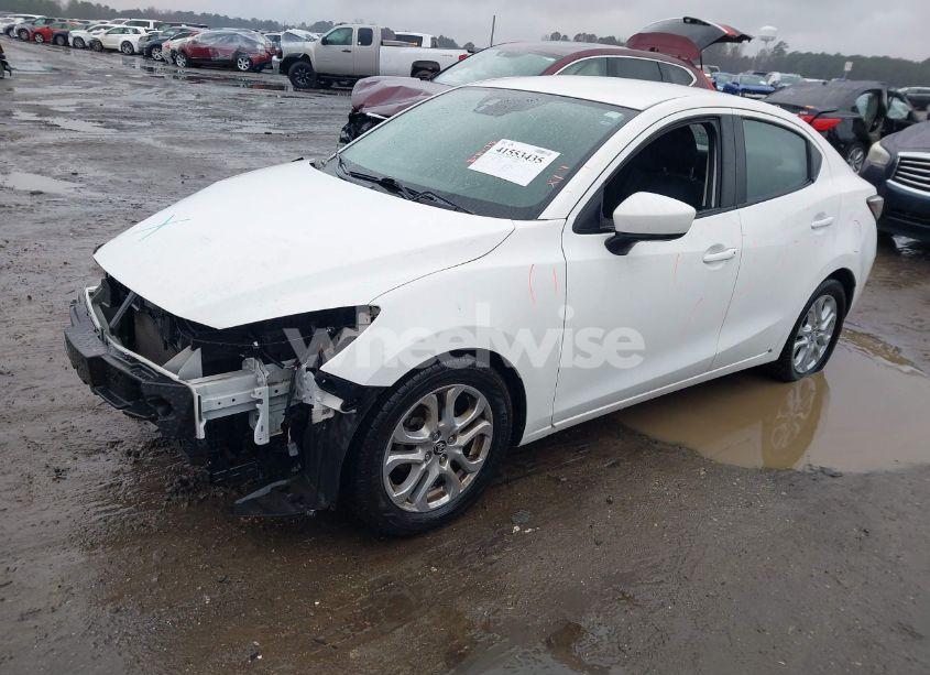 Photo 2 of 2017 Toyota Yaris IA (VIN 3MYDLBYV7HY193397)