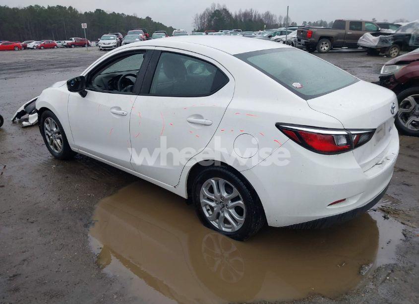 Photo 3 of 2017 Toyota Yaris IA (VIN 3MYDLBYV7HY193397)