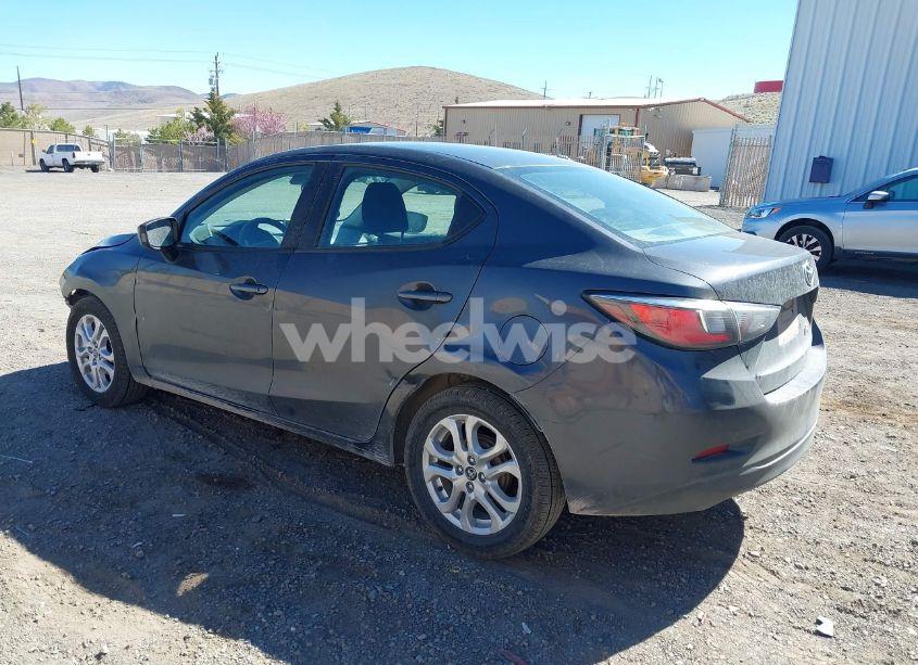 Photo 3 of 2018 Toyota Yaris IA (VIN 3MYDLBYV7JY302494)