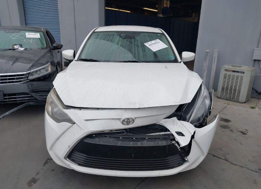 Photo 12 of 2018 Toyota Yaris IA (VIN 3MYDLBYV7JY309140)