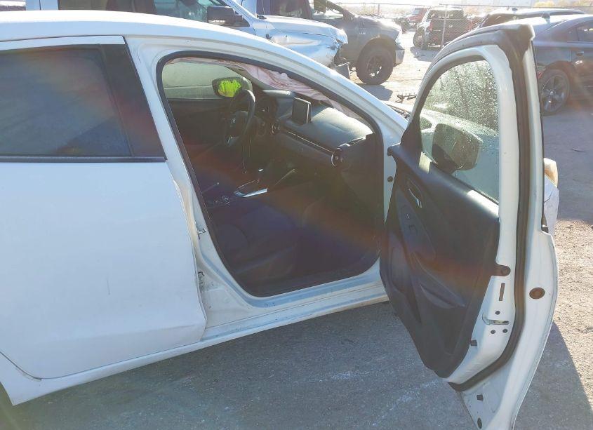 Photo 5 of 2018 Toyota Yaris IA (VIN 3MYDLBYV7JY311423)