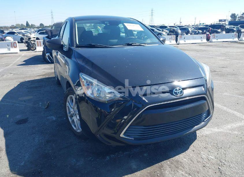 2017 Toyota Yaris IA (VIN 3MYDLBYV8HY170503) main photo