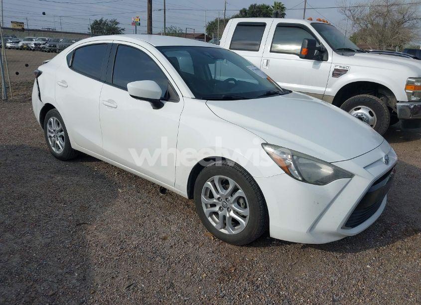 2017 Toyota Yaris IA (VIN 3MYDLBYV8HY171697) main photo