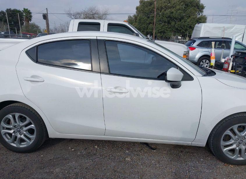 Photo 14 of 2017 Toyota Yaris IA (VIN 3MYDLBYV8HY171697)
