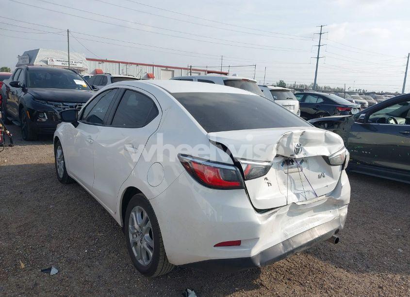 Photo 6 of 2017 Toyota Yaris IA (VIN 3MYDLBYV8HY171697)