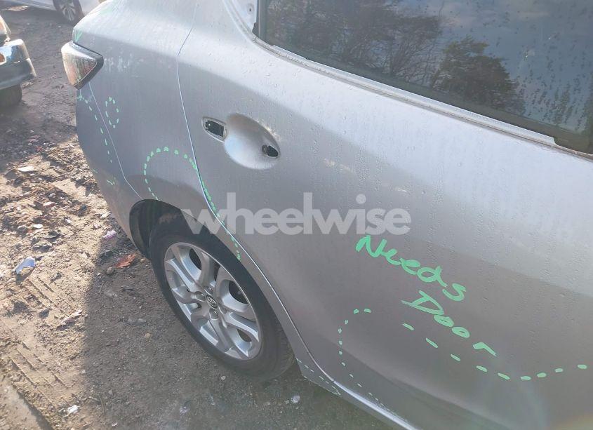 Photo 21 of 2018 Toyota Yaris IA (VIN 3MYDLBYV8JY304402)