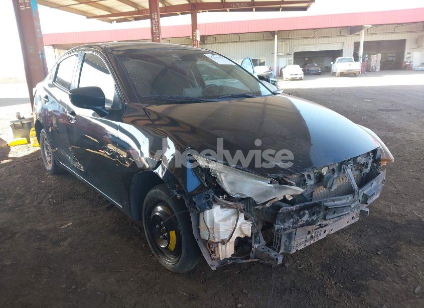 2018 Toyota Yaris IA (VIN 3MYDLBYV8JY304609) main photo