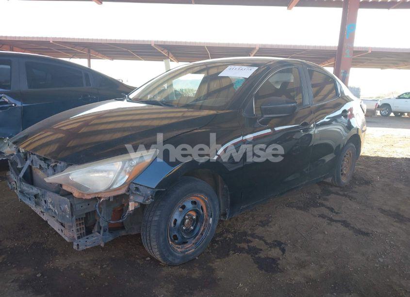 Photo 2 of 2018 Toyota Yaris IA (VIN 3MYDLBYV8JY304609)