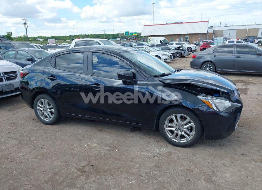 Photo 13 of 2018 Toyota Yaris IA (VIN 3MYDLBYV8JY319272)